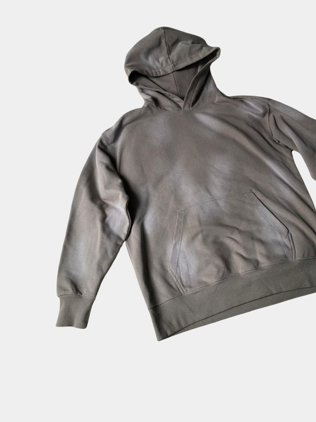 Beżowa bluza z cieniowanymi przetarciami i kapturem Y2K vintage